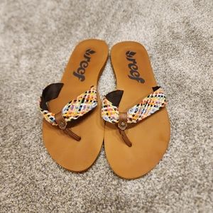 Women's Reef flip flops with woven rainbow